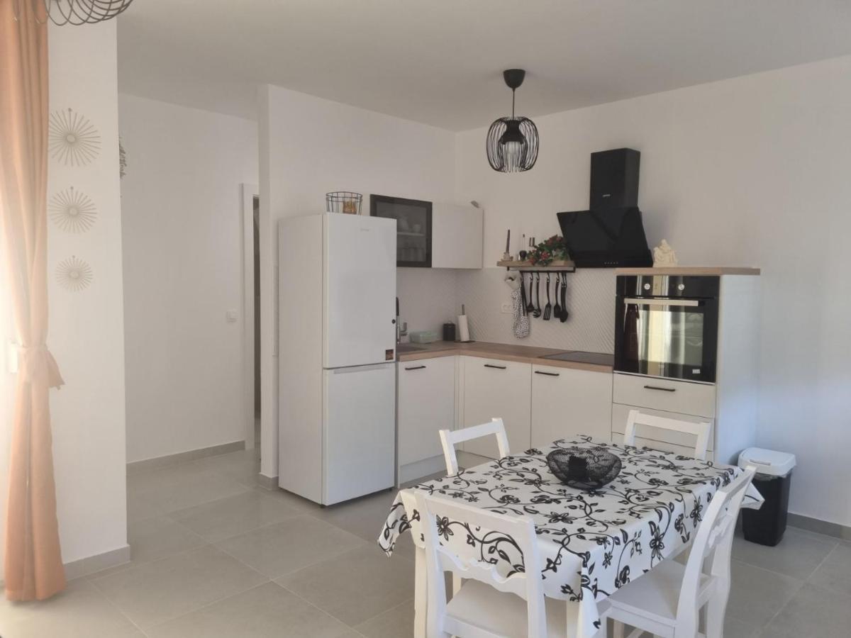 Apartman Duje Сень Екстер'єр фото